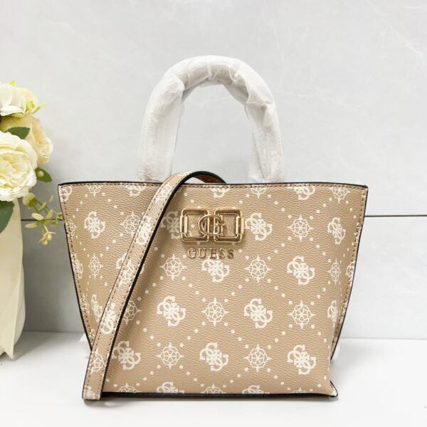 Guess bag GP992875 19-8.3-16.5cm
