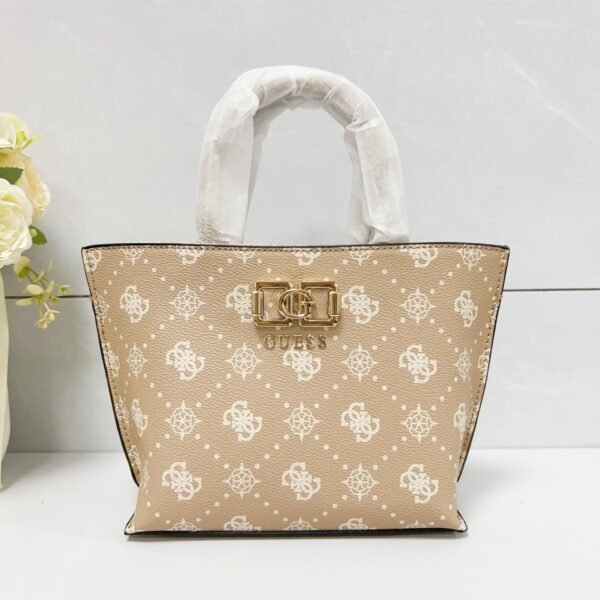 Guess bag GP992875 19-8.3-16.5cm