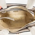Guess bag GP992875 19-8.3-16.5cm