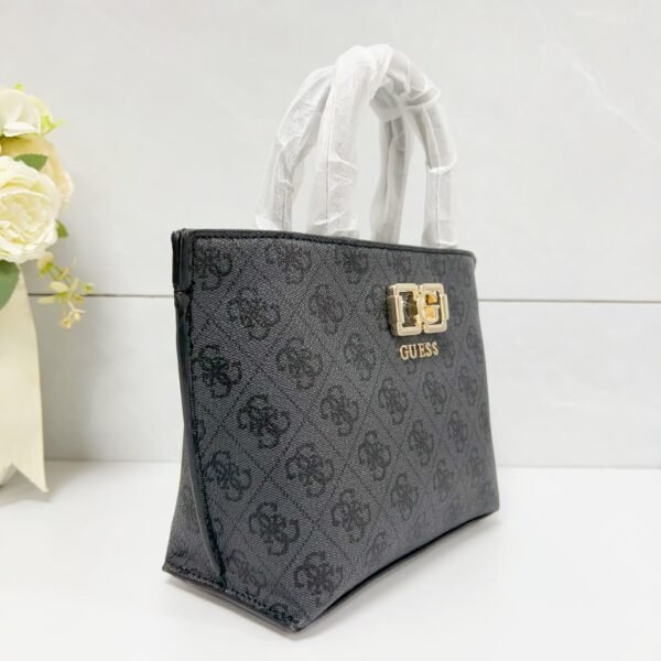 Guess bag GP992875 19-8.3-16.5cm