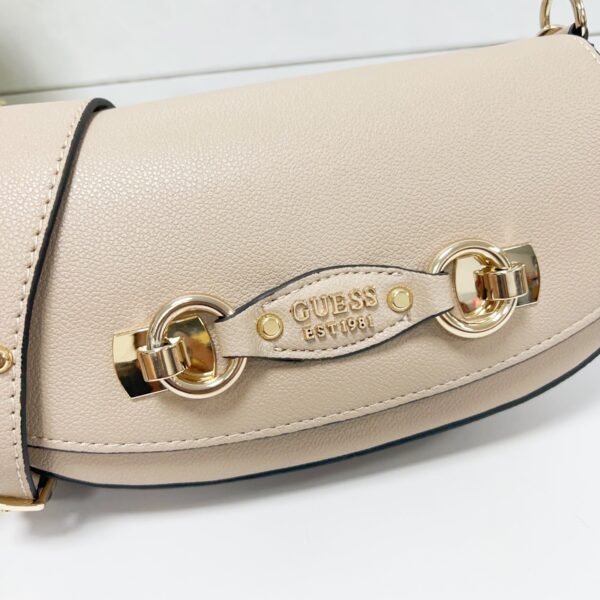 Guess bag BG801520 25.5-7.2-14cm