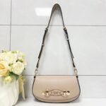 Guess bag BG801520 25.5-7.2-14cm