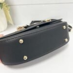 Guess bag BG801520 25.5-7.2-14cm