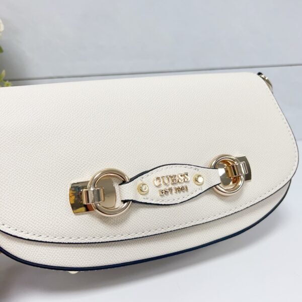 Guess bag BG801520 25.5-7.2-14cm