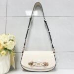 Guess bag BG801520 25.5-7.2-14cm